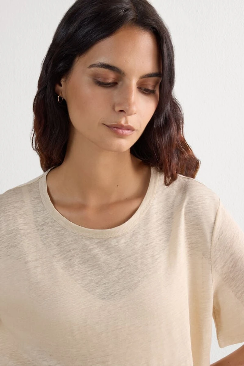 The Pure Linen Short Sleeve Top