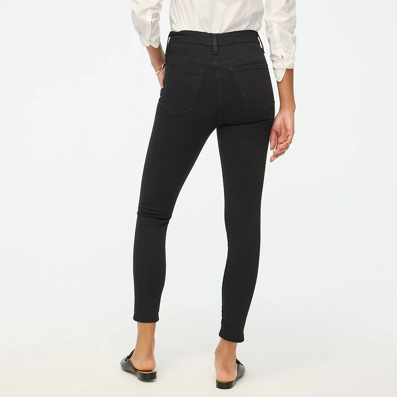 9" mid-rise skinny jean signature stretch