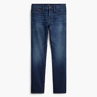 Straight-fit jean signature flex