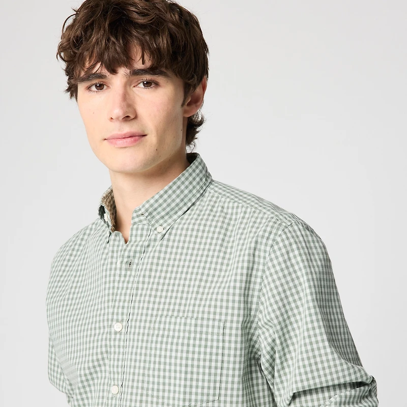 Classic-fit flex casual shirt