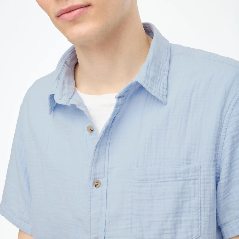 Short-sleeve gauze shirt