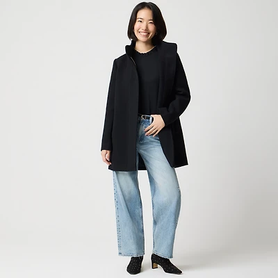 City coat with button neck