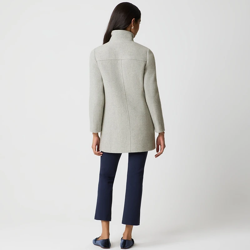 City coat with button neck