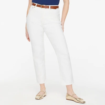 Curvy essential straight white jean all-day stretch