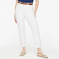Curvy essential straight white jean all-day stretch