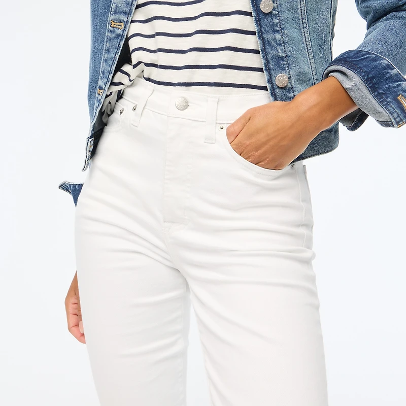 Petite white stovepipe straight jean in signature stretch+