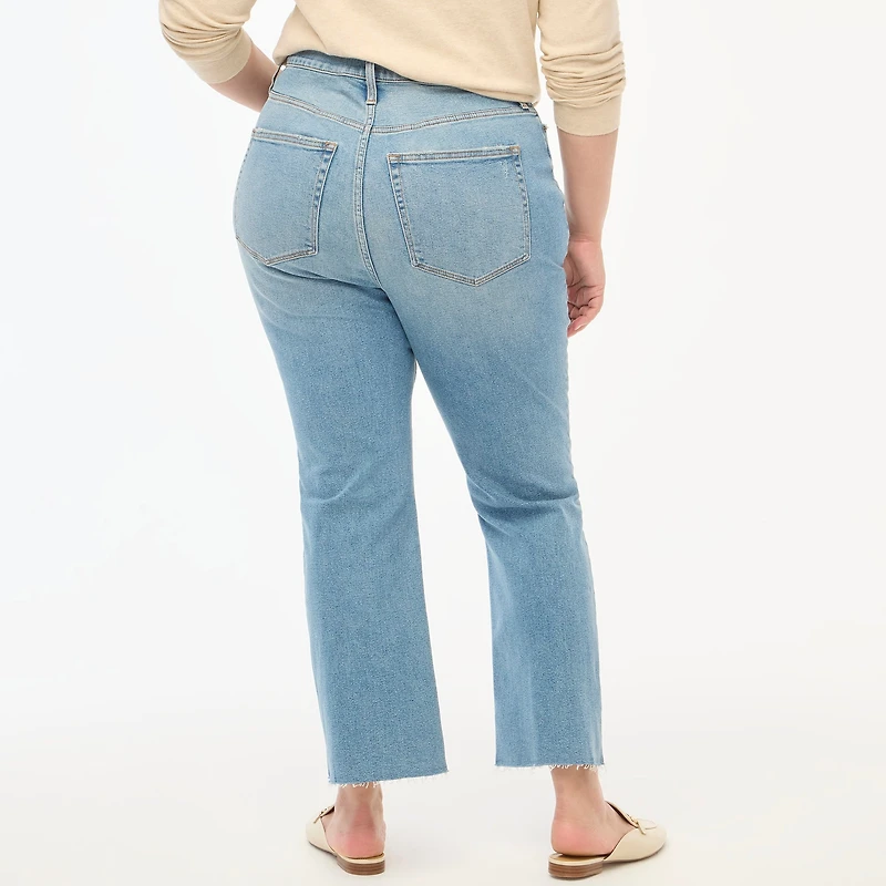Petite high-rise flare crop jean in all-day stretch