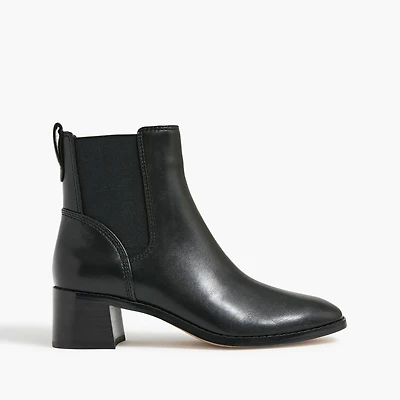 Chelsea boots