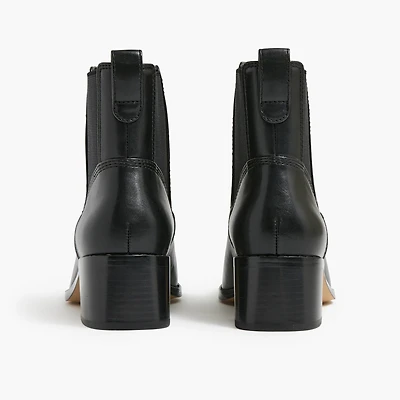 Chelsea boots