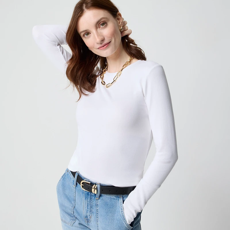 Long-sleeve everyday tee