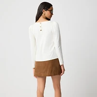 Puff-sleeve button-back top