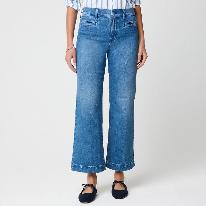 Wide-leg cropped jean with welt pockets all-day stretch