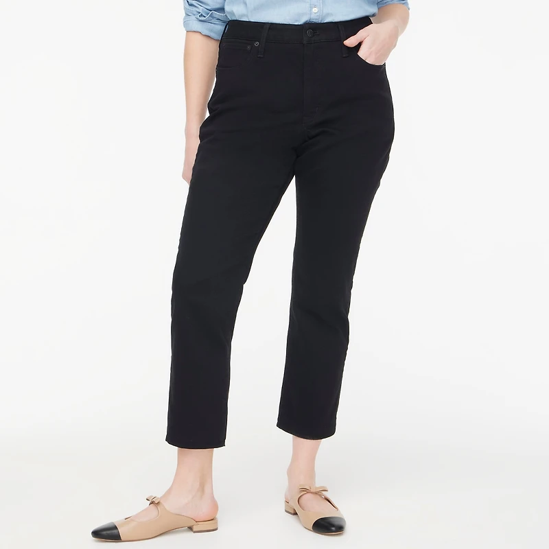 Curvy essential straight black jean all-day stretch