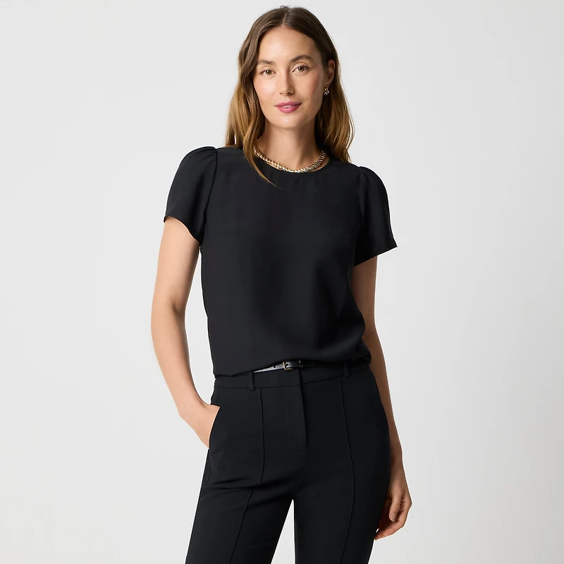 Short-sleeve crepe top