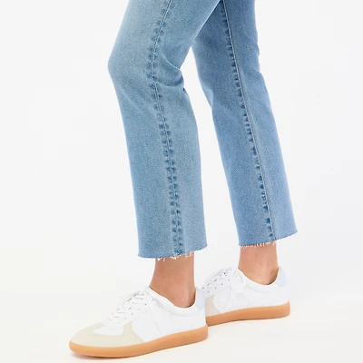 Essential straight jean in all-day stretch