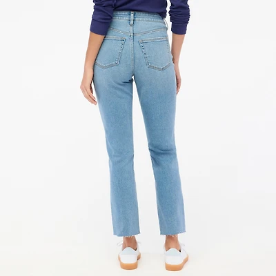 Petite essential straight jean all-day stretch