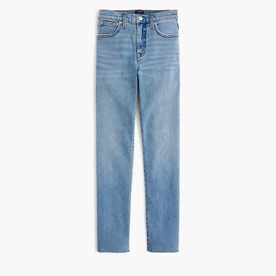 Petite essential straight jean all-day stretch