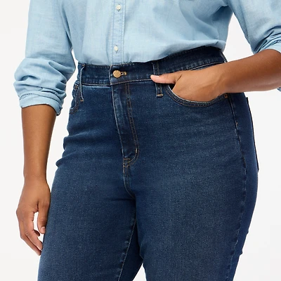 Petite curvy essential straight jean in all-day stretch