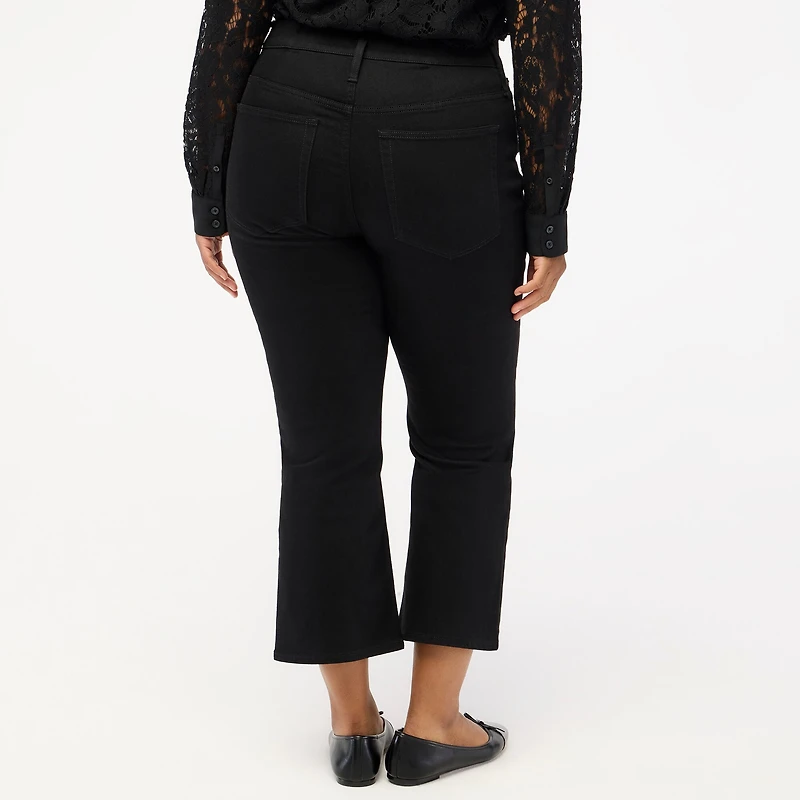 Curvy mid-rise flare crop jean signature stretch