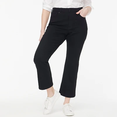 Curvy mid-rise flare crop jean signature stretch