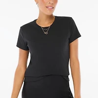 Essential short-sleeve crewneck tee