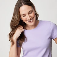 Essential short-sleeve crewneck tee