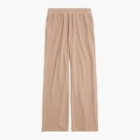 Straight-leg sweatpant cloudspun yarn