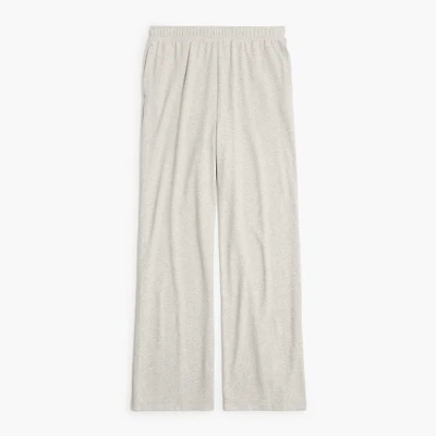 Straight-leg sweatpant cloudspun yarn