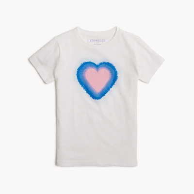 Girls' tie-dyed heart graphic tee