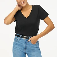 Short-sleeve V-neck girlfriend tee