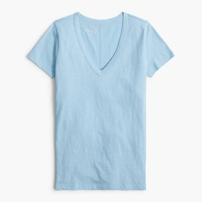 Short-sleeve V-neck girlfriend tee