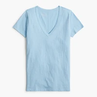 Short-sleeve V-neck girlfriend tee