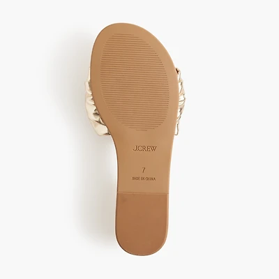 Bow flip-flops