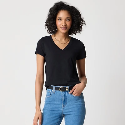 Short-sleeve vintage cotton V-neck tee