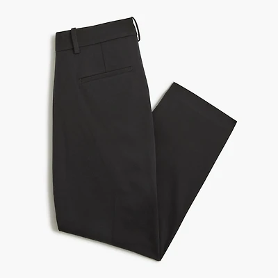 Slim straight-leg capri pant