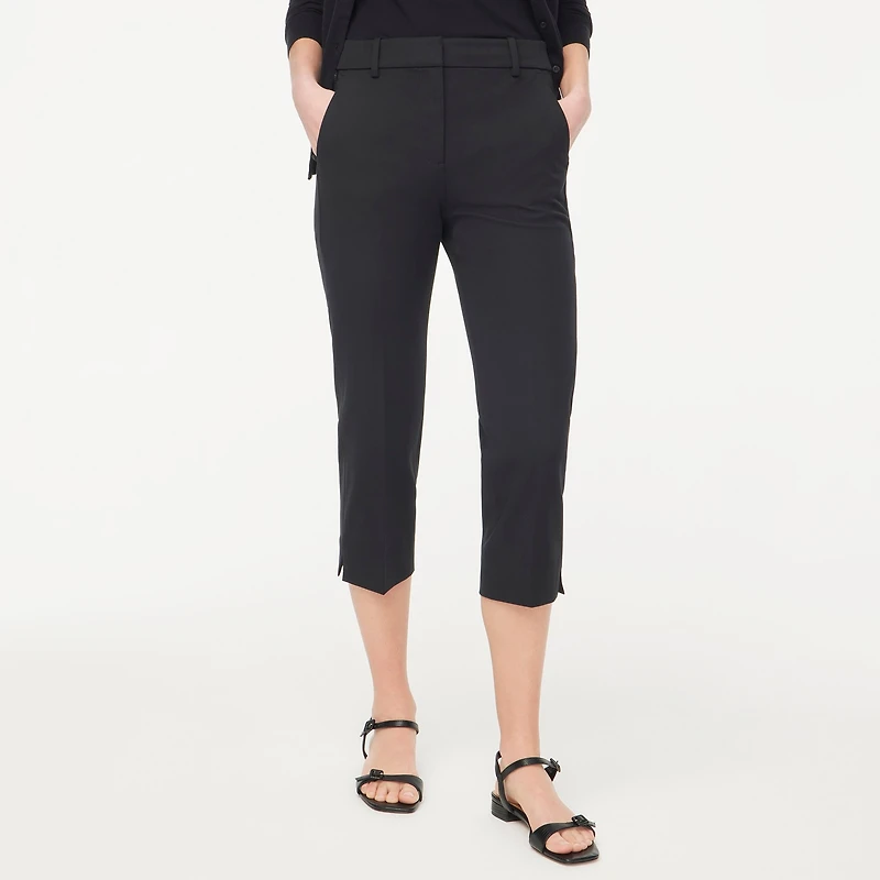 Slim straight-leg capri pant