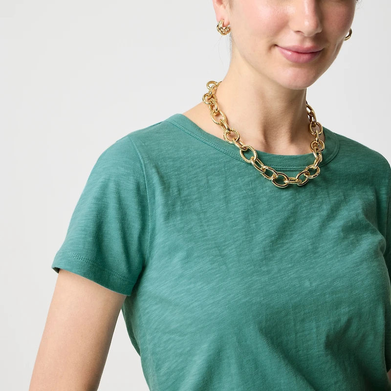 Short-sleeve girlfriend crewneck tee