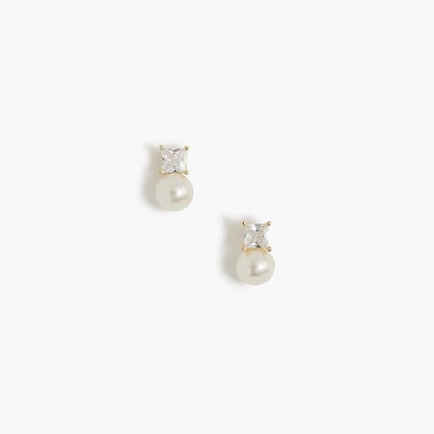 Pearl crystal stud earrings