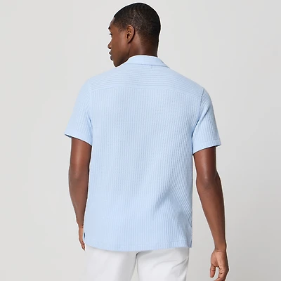 Short-sleeve textured camp shirt