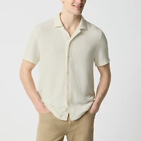 Short-sleeve textured camp shirt