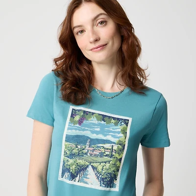 Vineyard scene graphic tee
