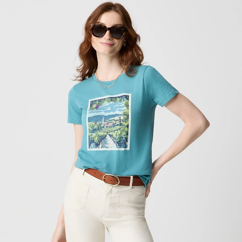 Vineyard scene graphic tee
