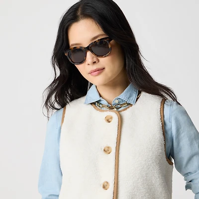 Sherpa welt-pocket vest