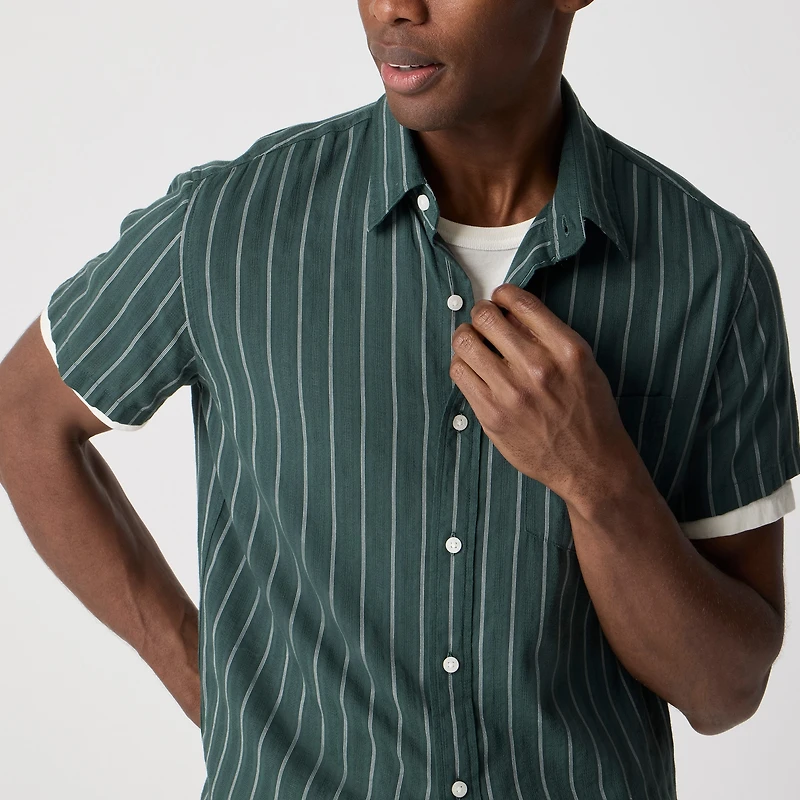 Short-sleeve striped dobby shirt