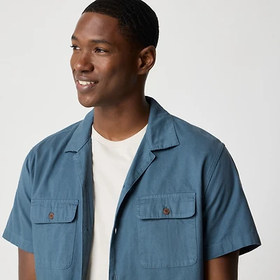 Short-sleeve textured corduroy camp shirt