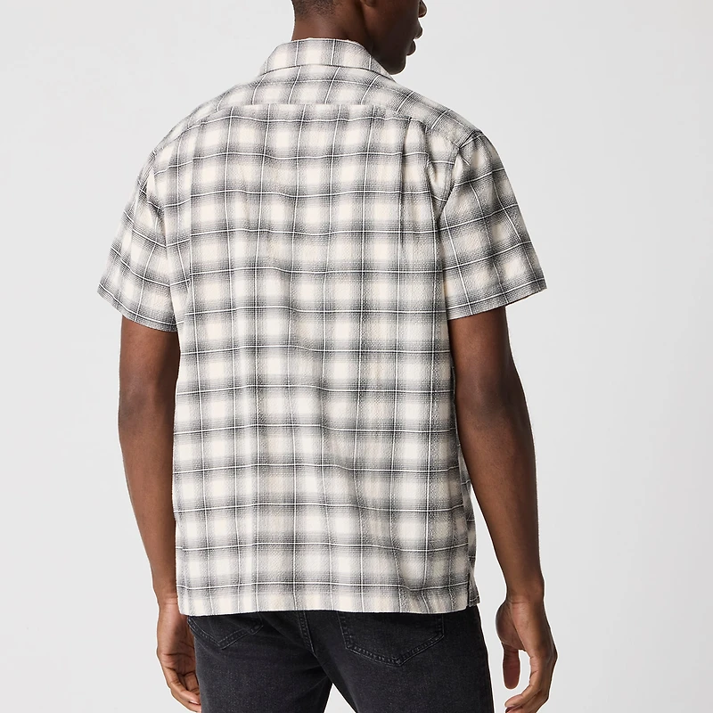 Short-sleeve seersucker camp shirt