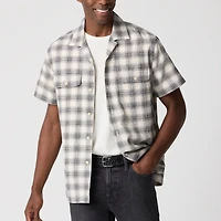 Short-sleeve seersucker camp shirt