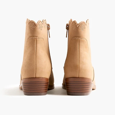 Girls' scallop-embroidery booties