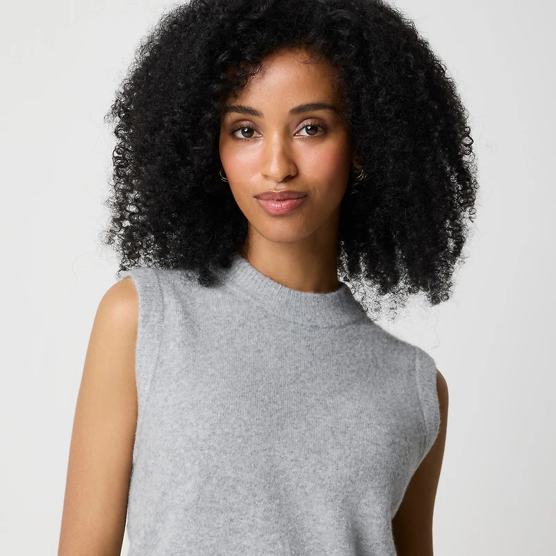 Crewneck sweater-vest extra-soft yarn