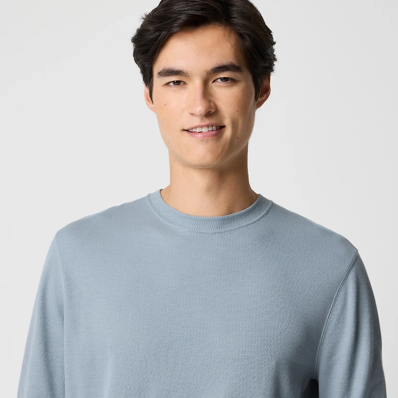 Long-sleeve thermal crewneck tee